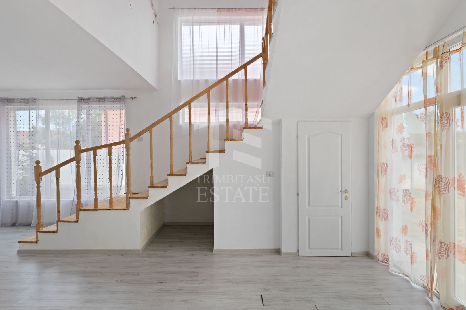 Casa individuala | P+M | Teren 1446 MP | Sup Ut 242 MP | COMISION 0% - Poză 9