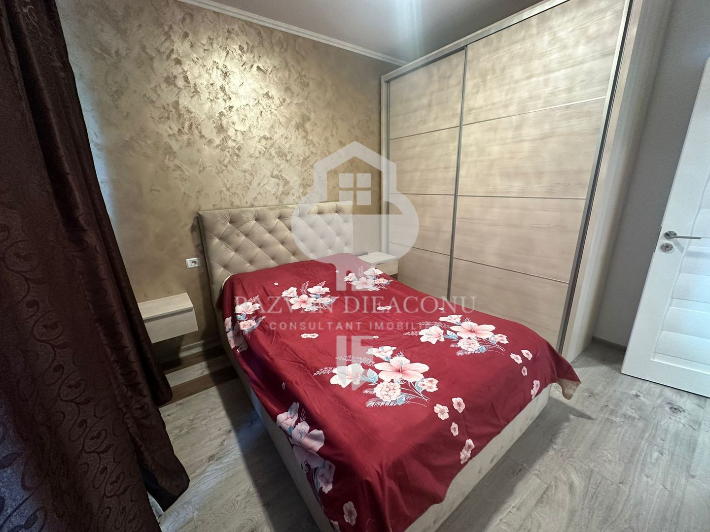 De vanzare Apartament Mamaia Nord - Poză 1