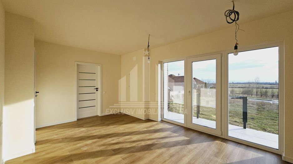 Casa in regim cuplat de vanzare, Recea - Poză 4