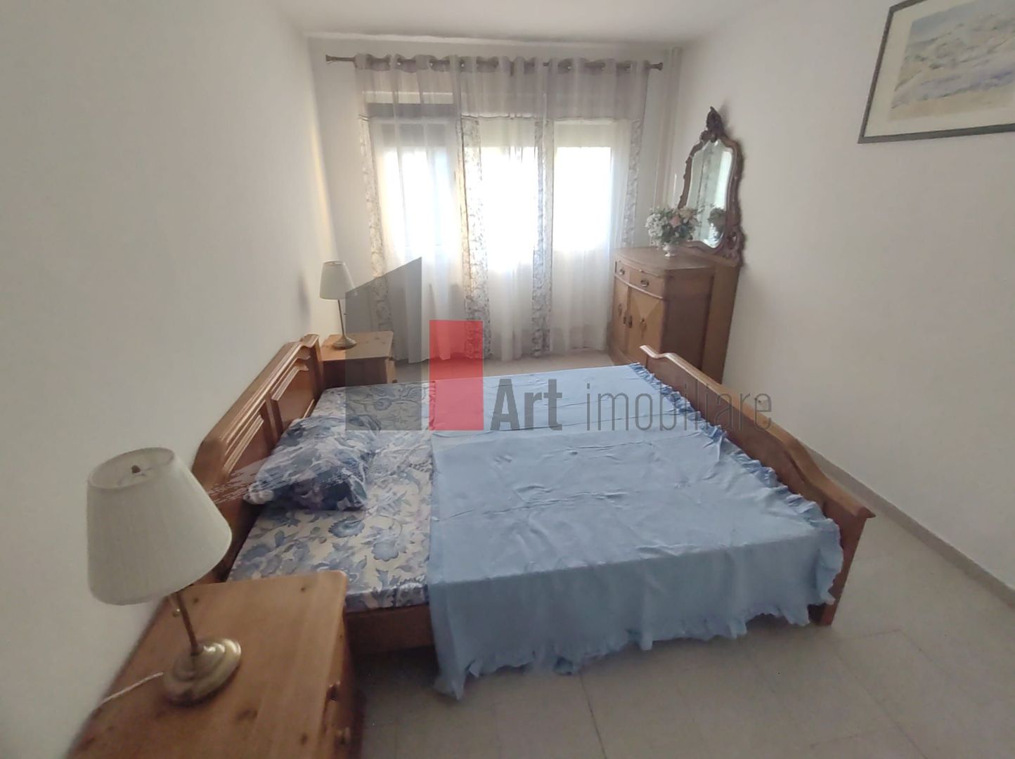 Vânzare apartament 3 camere 2 băi cu centrală Brâncoveanu - Covasna - Poză 1