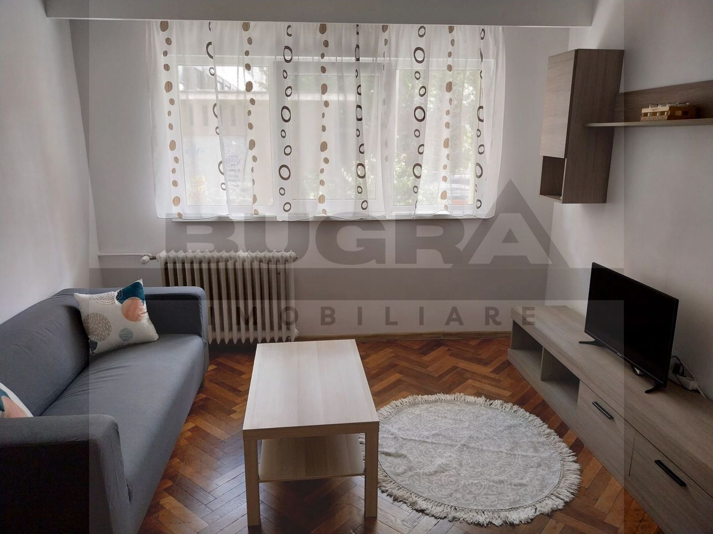 Apartament de 2 camere, decomandat, 48mp, zona Liceului Onisifor Ghibu - Poză 1