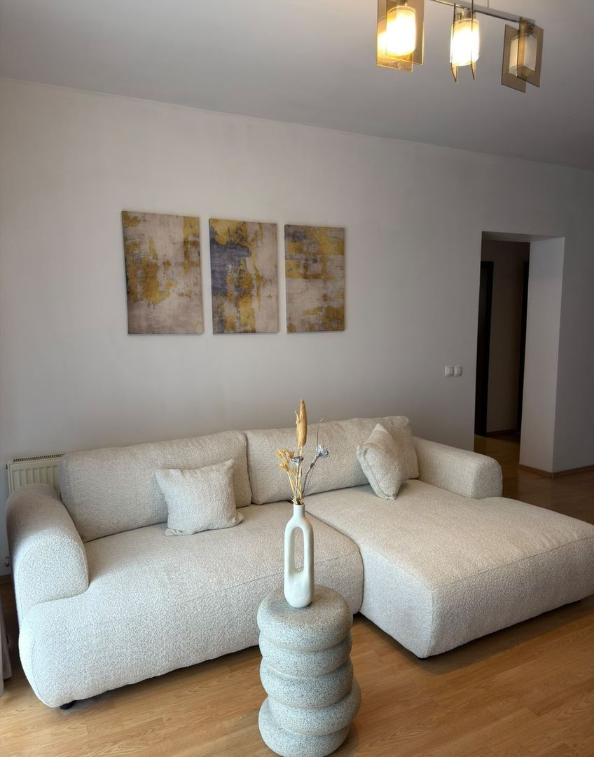 Închiriere Apartament 2 Camere Vitan Centrală, Parcare, Boxă,  Petfriendly - Poză 1