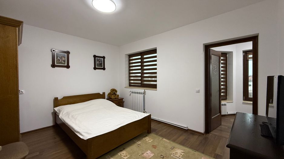 Casa / Vila cu 7 camere de vanzare in Ovidiu Sud Constanta - Poză 7
