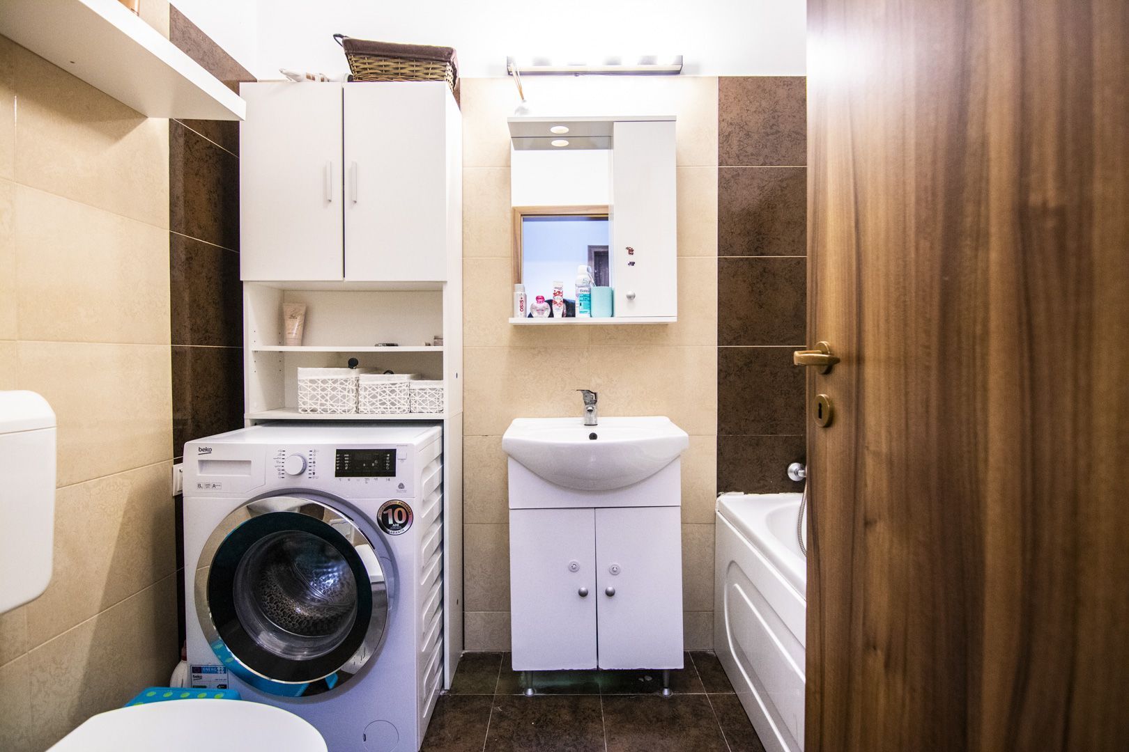 Drumul Taberei - Cartierul Latin, 3 camere, 2 bai, mobilat si utilat! - Poză 17
