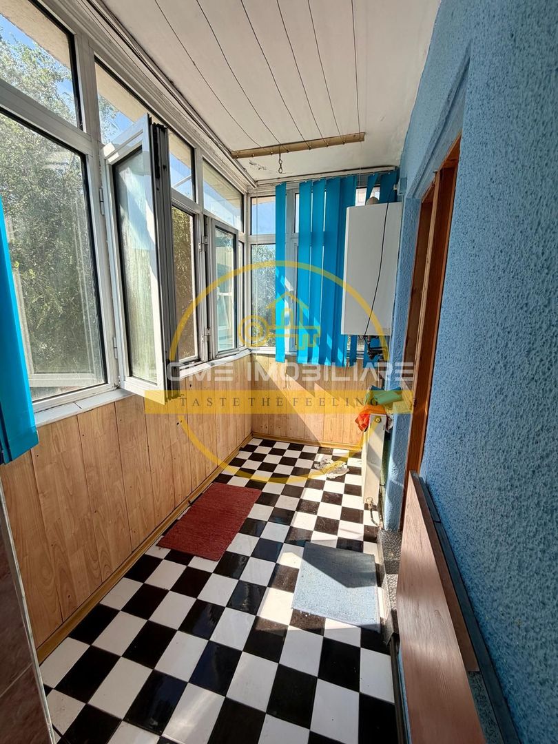 Nicolina-Cug  Apartament 2 Camere Decomandat Bloc 1985 - Poză 7