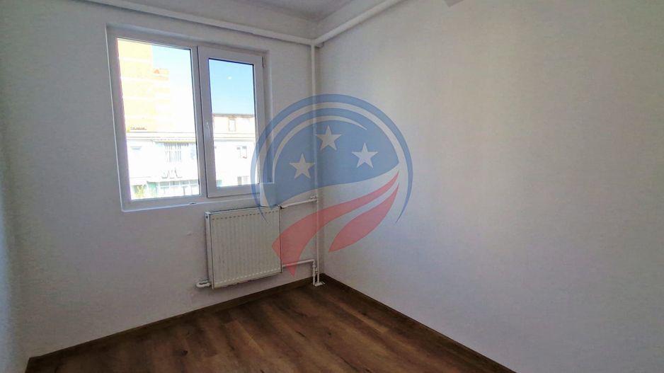 Aparament de vanzare in zona Craiovita - Poză 15