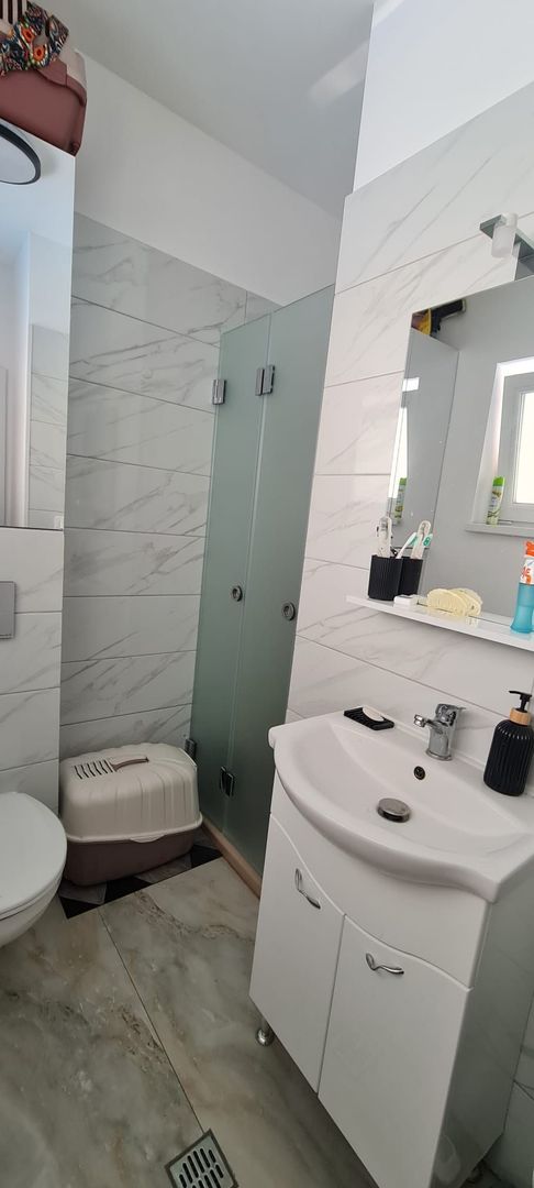 vila ind 6camere+curte+2parcari,totulnou,mobutil sau nu - Poză 18