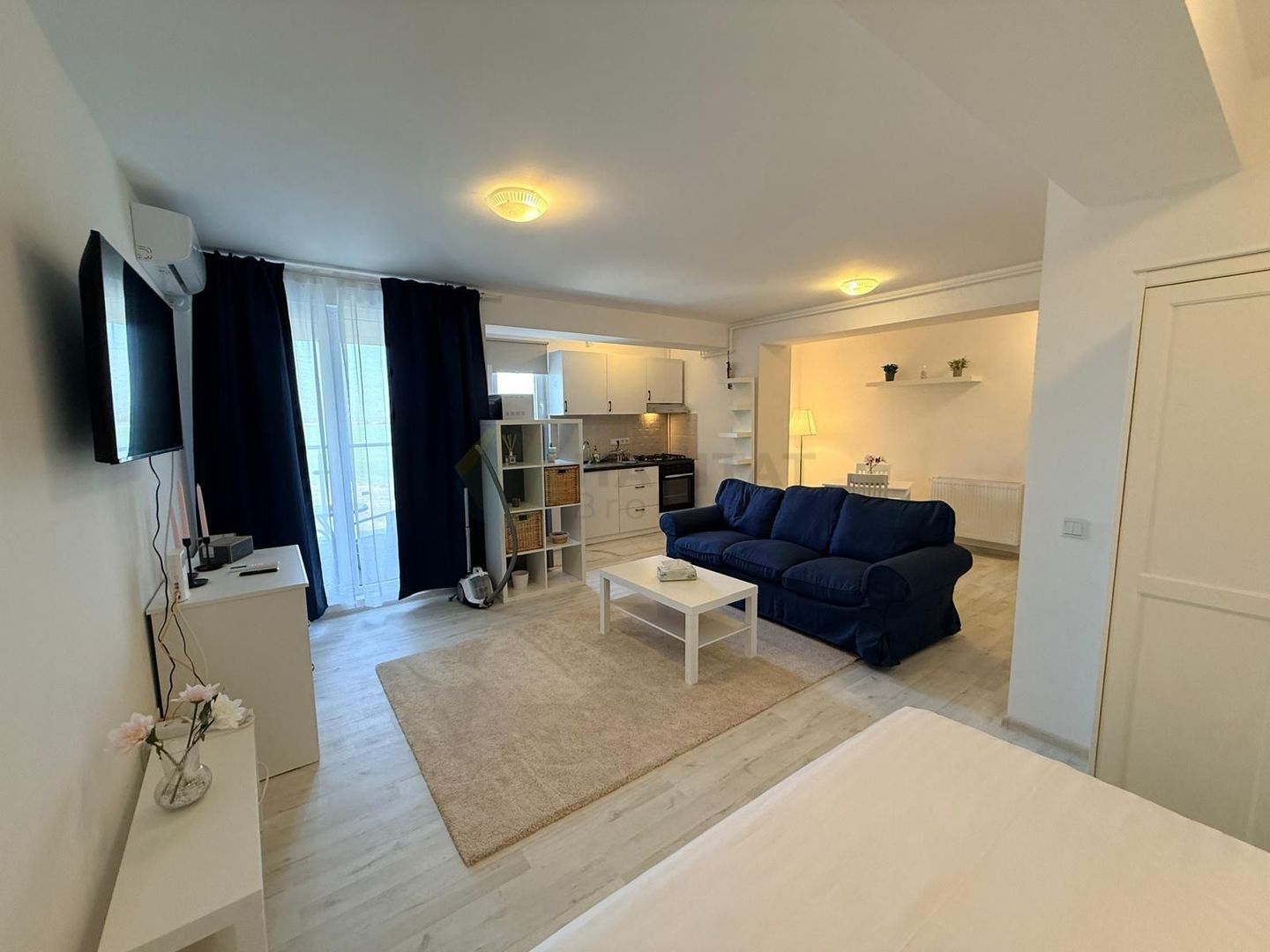 Studio modern – Libertatii Gardens Otopeni | Parcare inclusă | Piscina - Poză 10