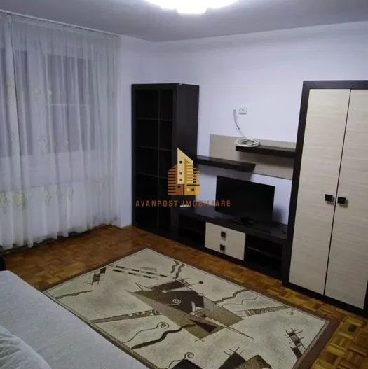 | Apartament cu 3 camere de vanzare | Cartierul Grigorescu | Etaj intermediar | - Poză 1