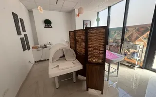 De vanzare afacere la cheie – Salon utilat si mobilat, Bd. Metalurgiei - Poză 14
