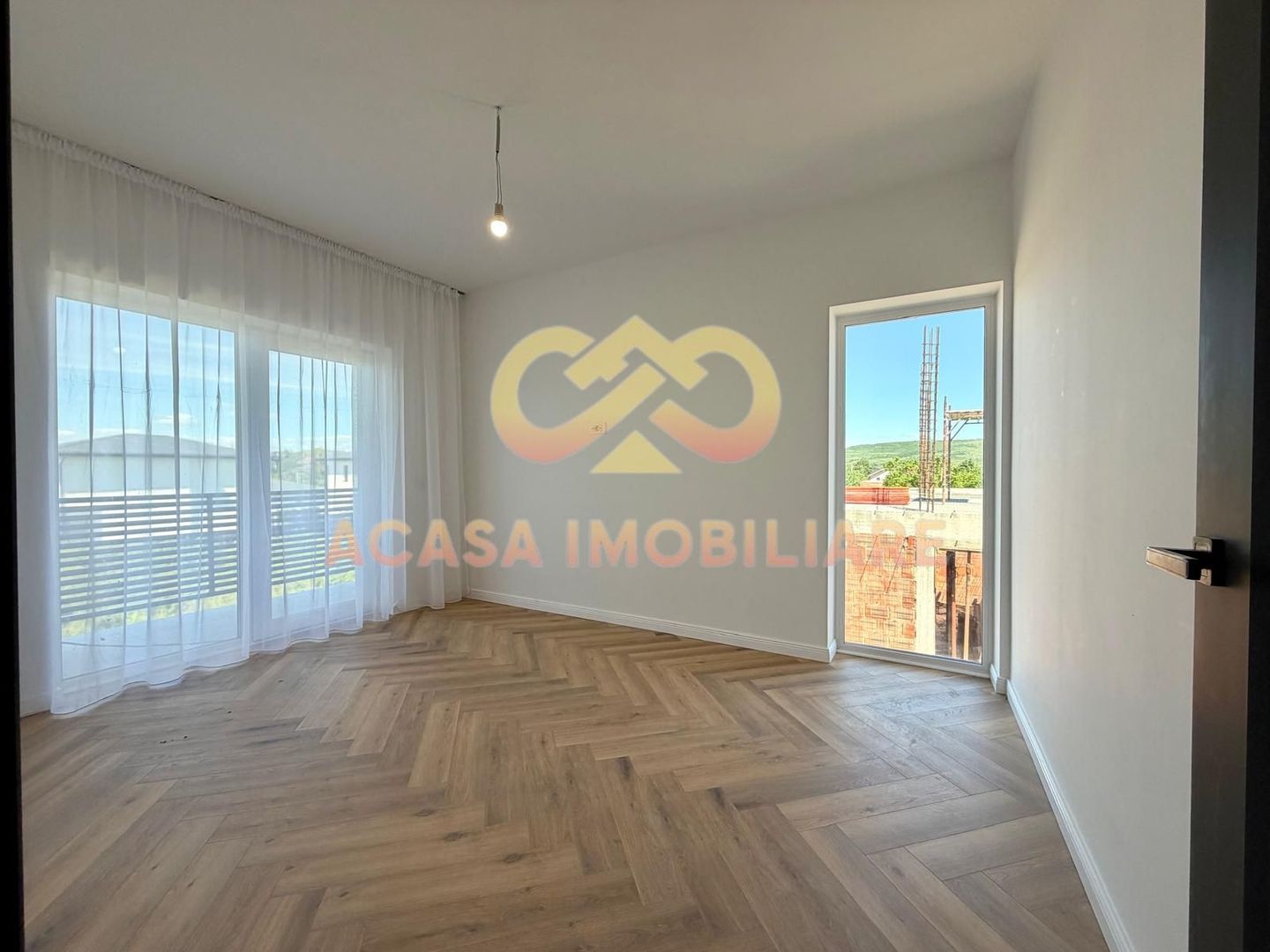DUPLEX 4 CAMERE  120MP  VISAN - Poză 22