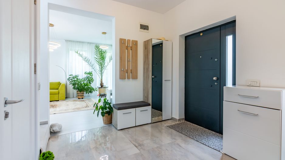 Casă / Vilă cu 4 camere de vânzare Tunari - Poză 5