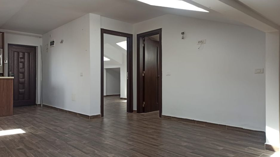 2cam.studio-mansarda-87mp/15min metrou D.Leonida - Poză 3