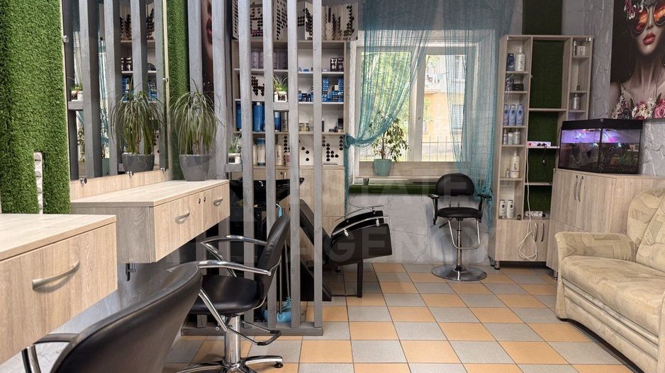 Chirie, spațiu comercial 33 mp, str. Ciprian Porumbescu, Bălți - Poză 3