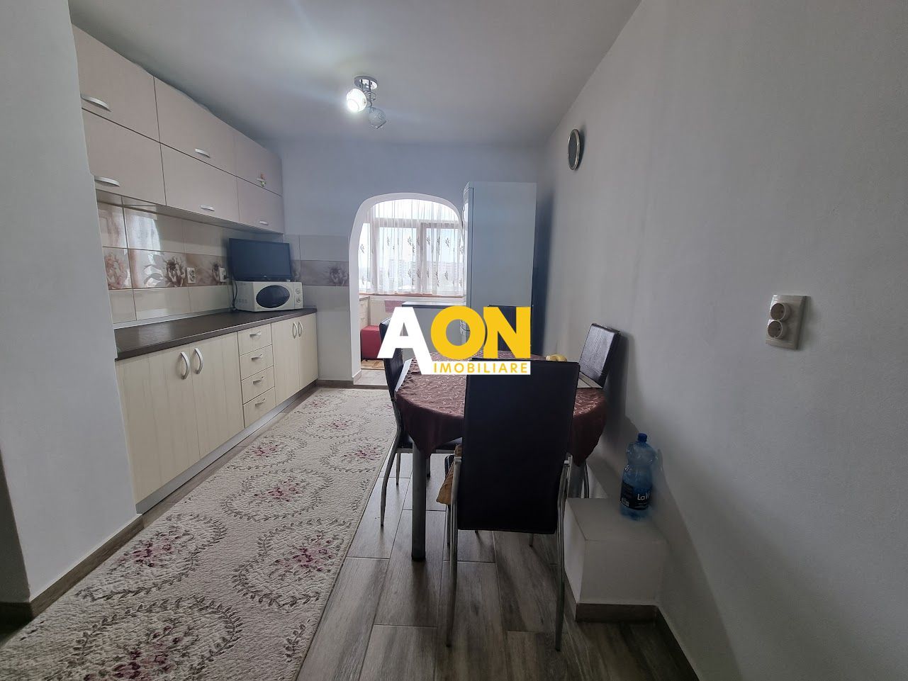 Apartament 3 Camere,Decomandat,Complet Mobilat - Poză 2