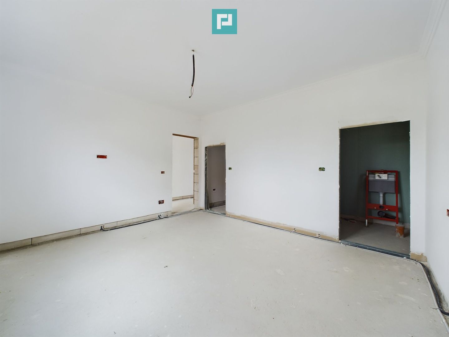 Casă individuală în Pădureni - Poză 10