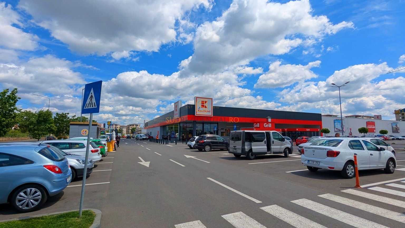 Spatiu comercial 223 mp, vitrina 13 ml, acces dublu, Bd. Metalurgiei - Poză 12