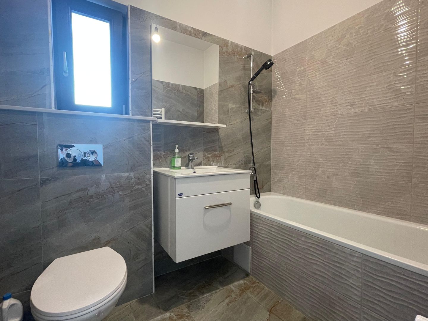 Duplex cu 3 camere, amplasament excelent |Moșnița Nouă| - Poză 12