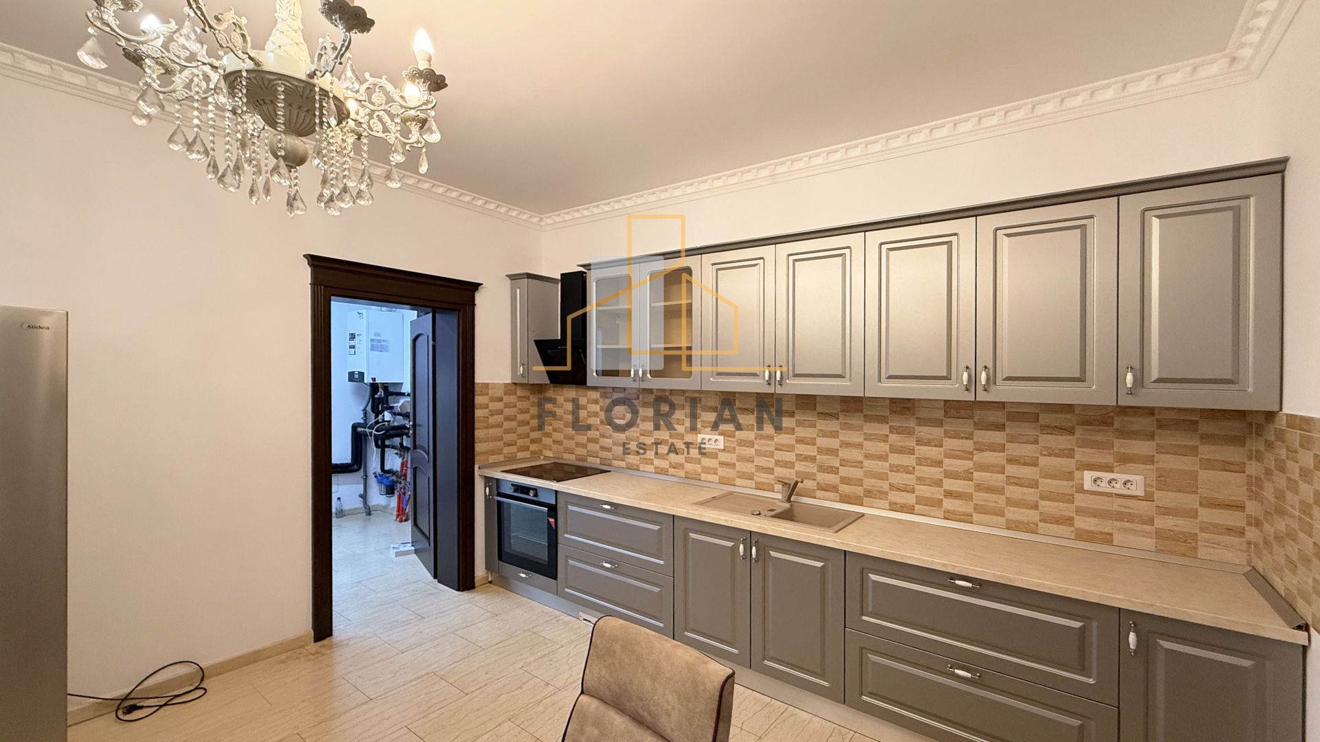 Casa individuala premium cu 5 camere, de inchiriat/ Dumbravita - Poză 2