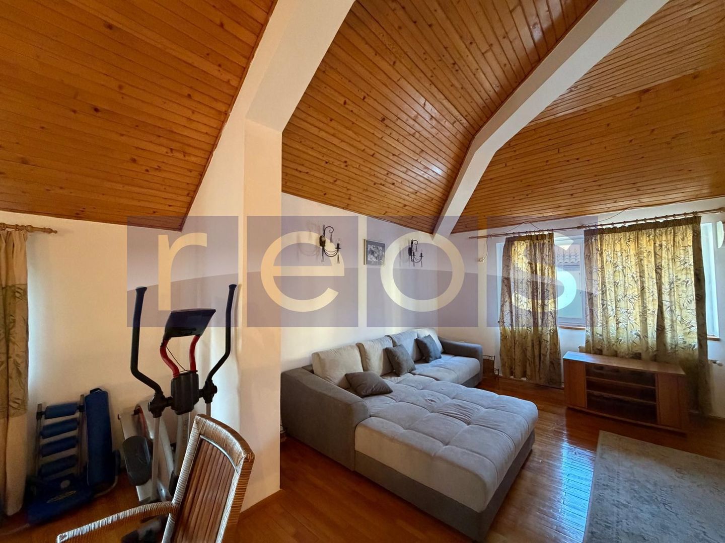 INCHIRIERE VILA DEOSEBITA HERASTRAU 213MP | MOBILATA-UTILATA-PARCARE - Poză 20