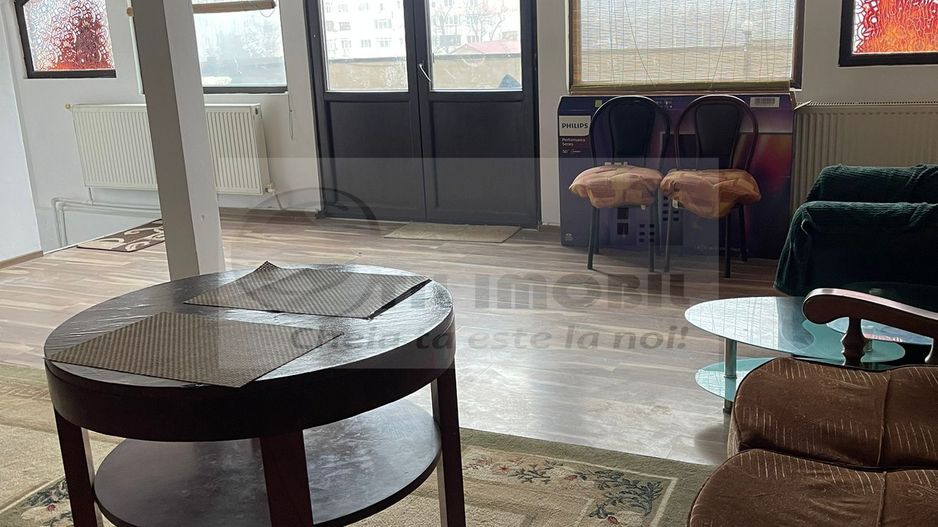 Apartament stil penthouse cu 3 camere de închiriat – Zona Cantemir - Poză 1