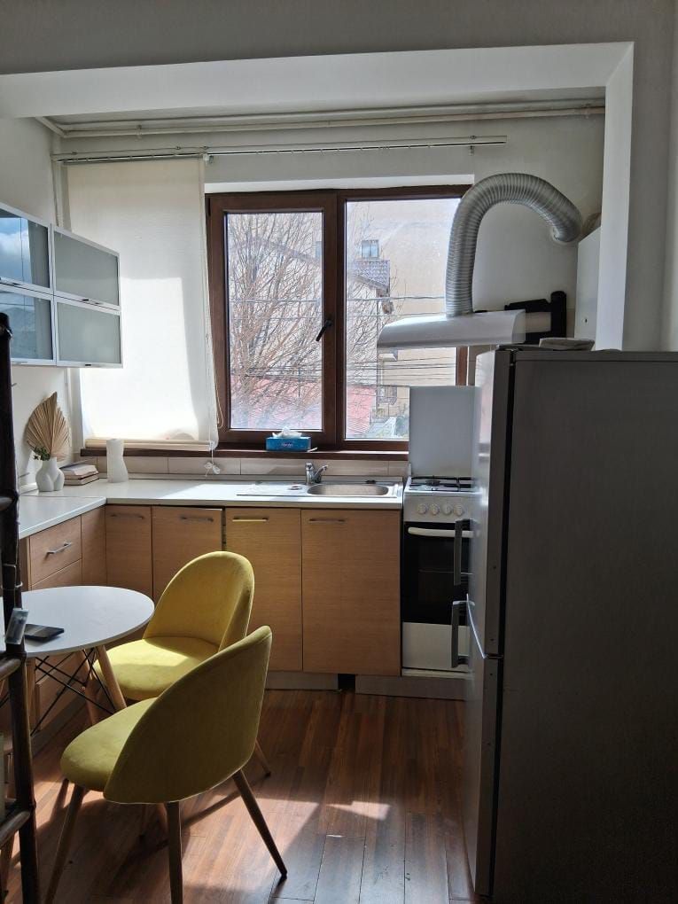 SUPER POZITIE! APARTAMENT 2 CAMERE MOBILAT & UTILAT BUCURESTII NOI - Poză 7