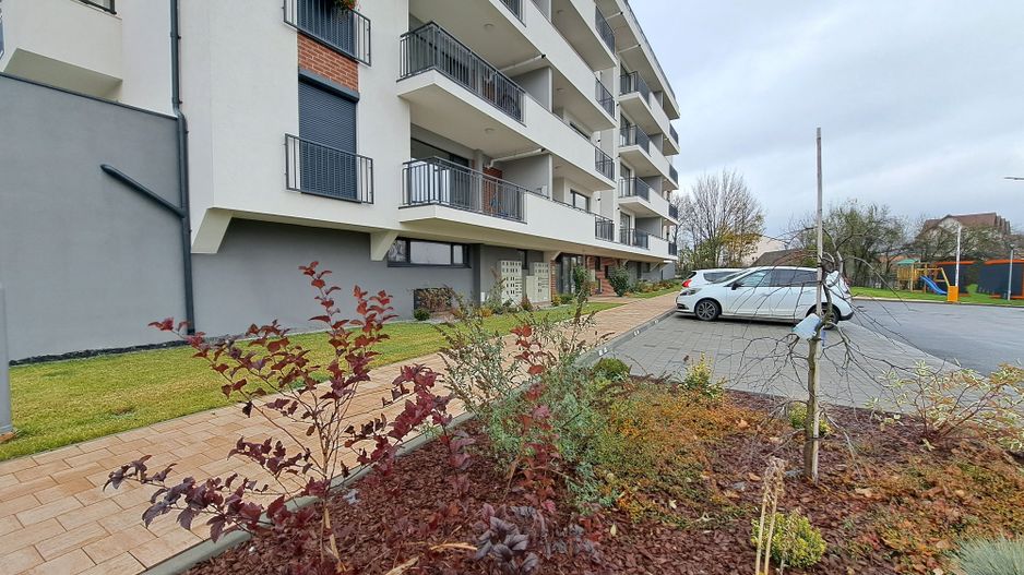 Apartament 3 camere, terasa si balcon - Sibiu - Poză 13