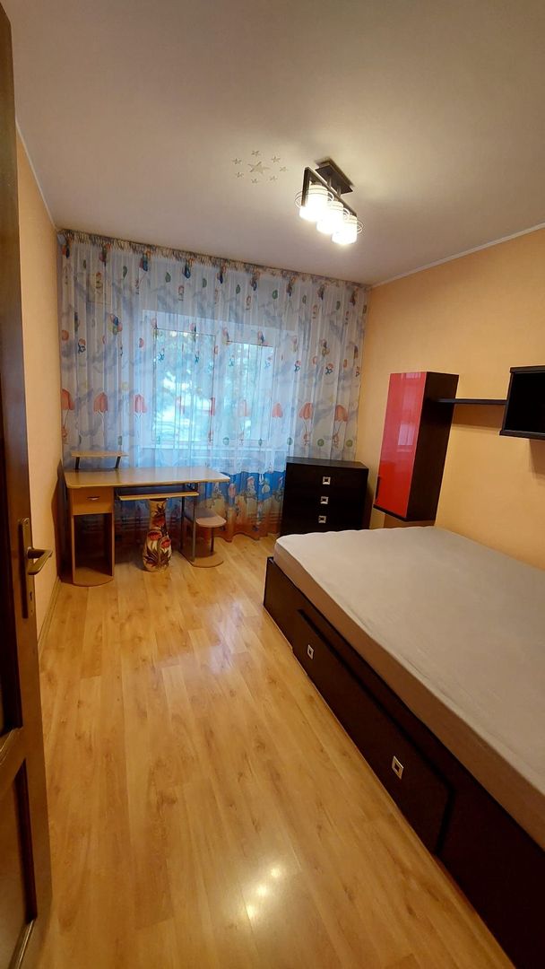 De închiriat apartament cu 3 camere, etaj 1, Siderurgistilor, 400 euro - Poză 4