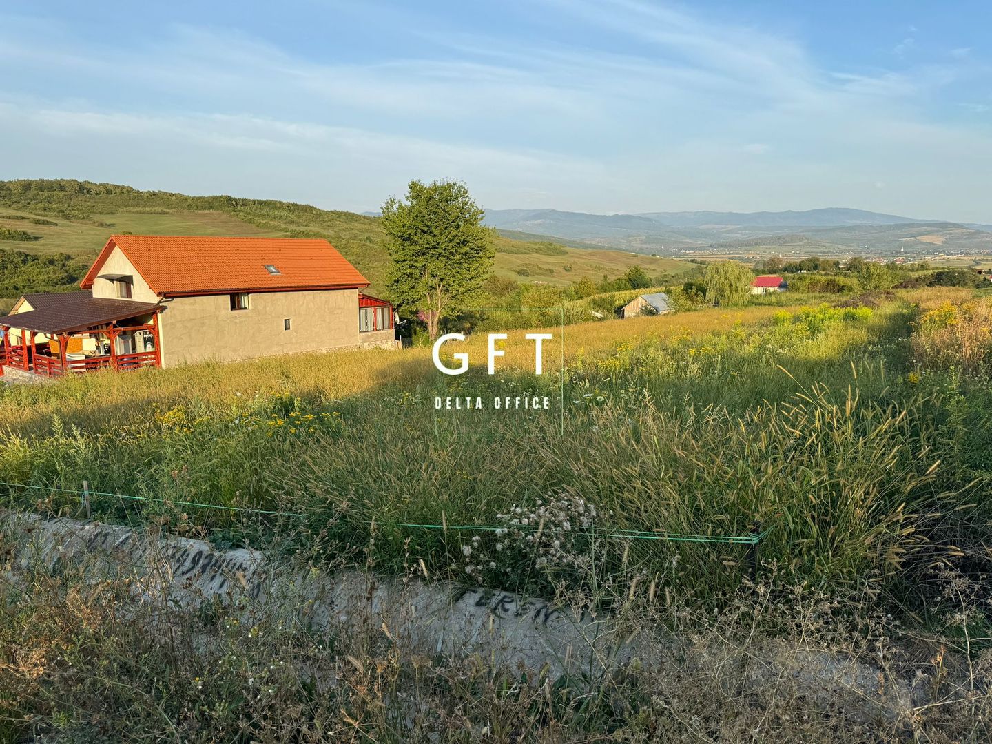 Teren de de vanzare-30 ari, parcelabil-Jelna - Poză 2