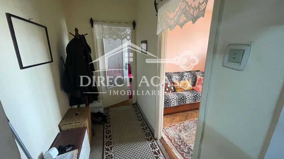 Apartament  cu 3 camere -Zona Dambu-B-dul 1848 - Poză 8