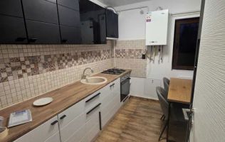 Apartament 2 Camere-Decomandat +Loc de parcare/Aleea Strugurilor!