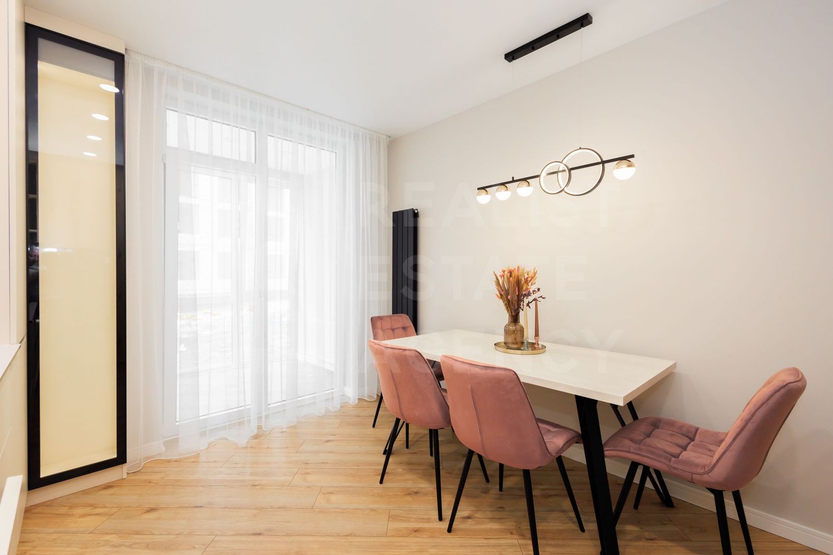 Vânzare, apartamnet, 2 camere, str. Regina Elizabeta, Durlești - Poză 2