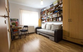 Apartament de 3 camere, decomandat, 2 parcarii, zona Minerva - Poză 2