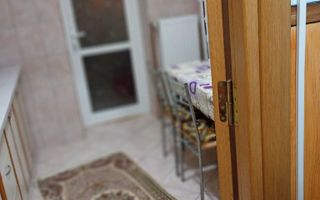 Inchiriez apartament 2 camere - Poză 4