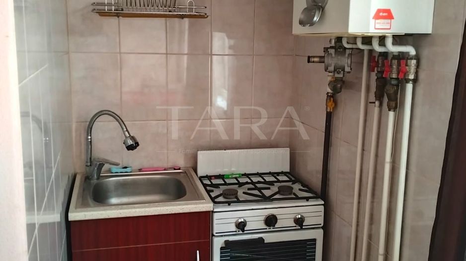 Apartament cu 1 cameră, zona Facultatea de Litere - Poză 2