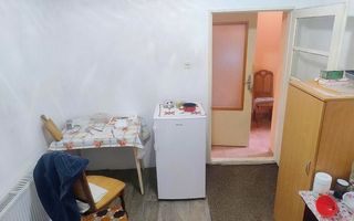 Casa individuala cu teren de 638 mp - zona Giroc - Poză 9