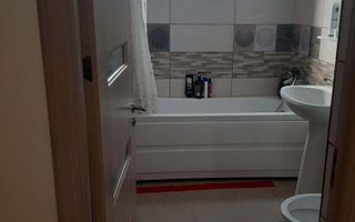 Apartament modern de vânzare în Horpaz – Strada Principală - Poză 2