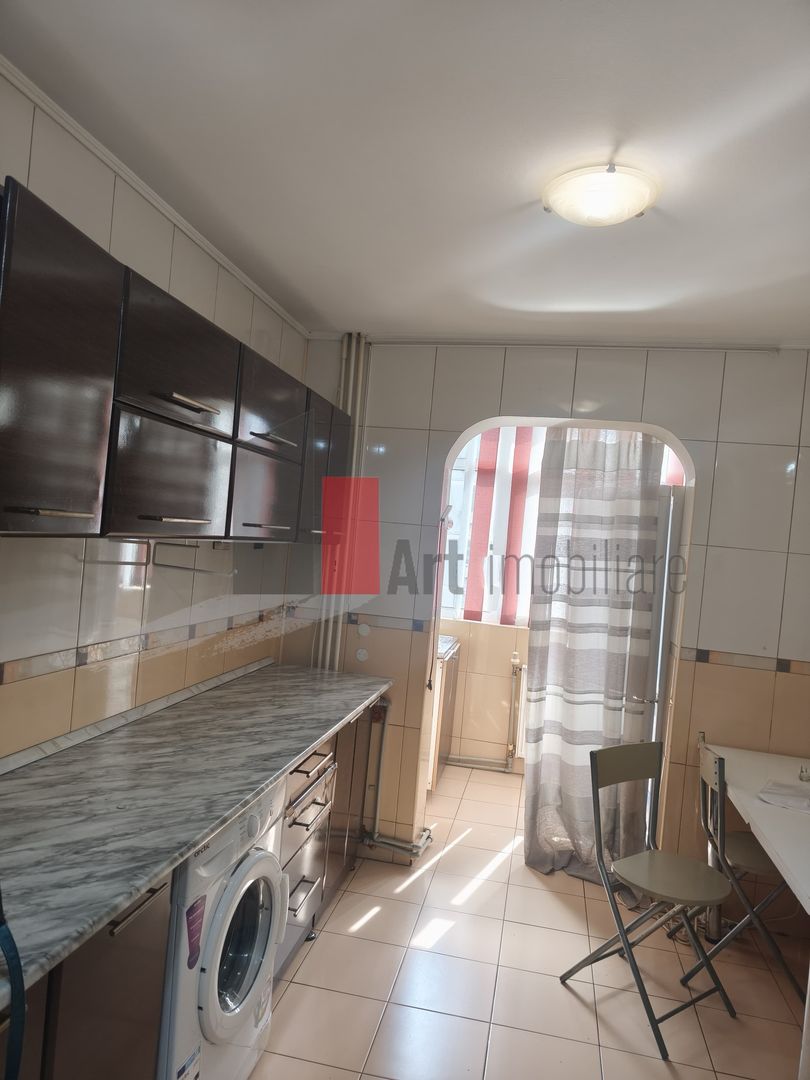 Apartament 3 camere Crangasi - Poză 1