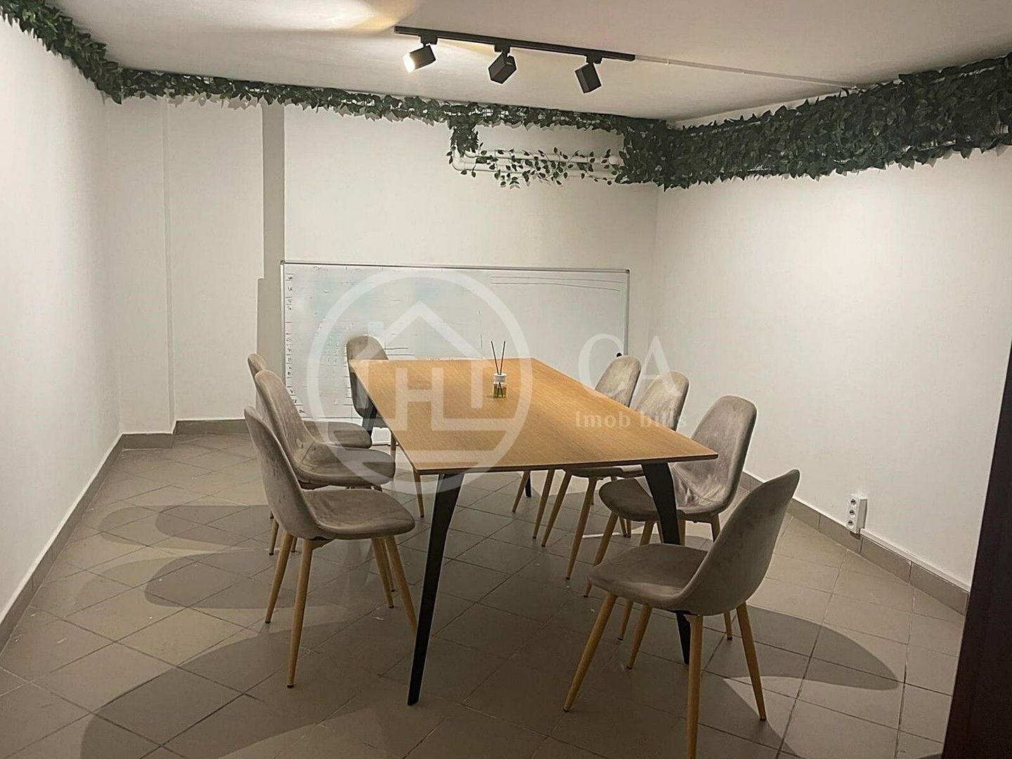 Spatiu comercial de inchiriat ultracentral Oradea - Poză 6