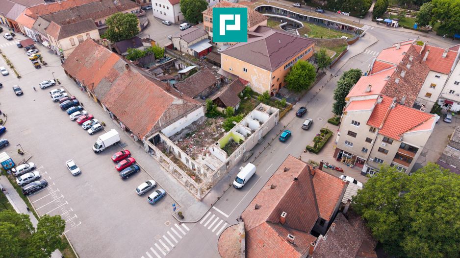 TEREN INTRAVILAN CENTRU LIPOVA 419MP - Poză 13