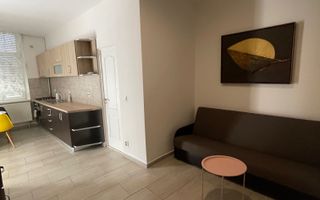 Apartament central! Mobilat și utilat! - Poză 8