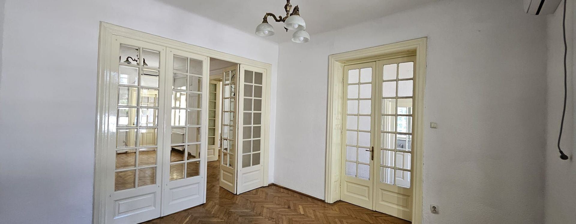 Casa Vila || Timpuri Noi || 6 camere || curte libera 400mp ||  Afterschool || - Poză 23