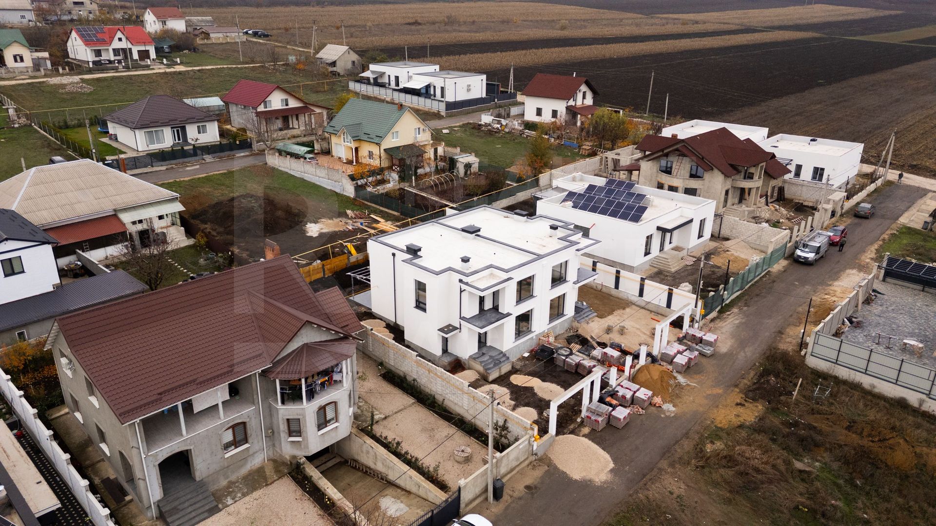 Vânzare, duplex, 3 nivele, str. Frasinilor, Ialoveni. - Poză 39