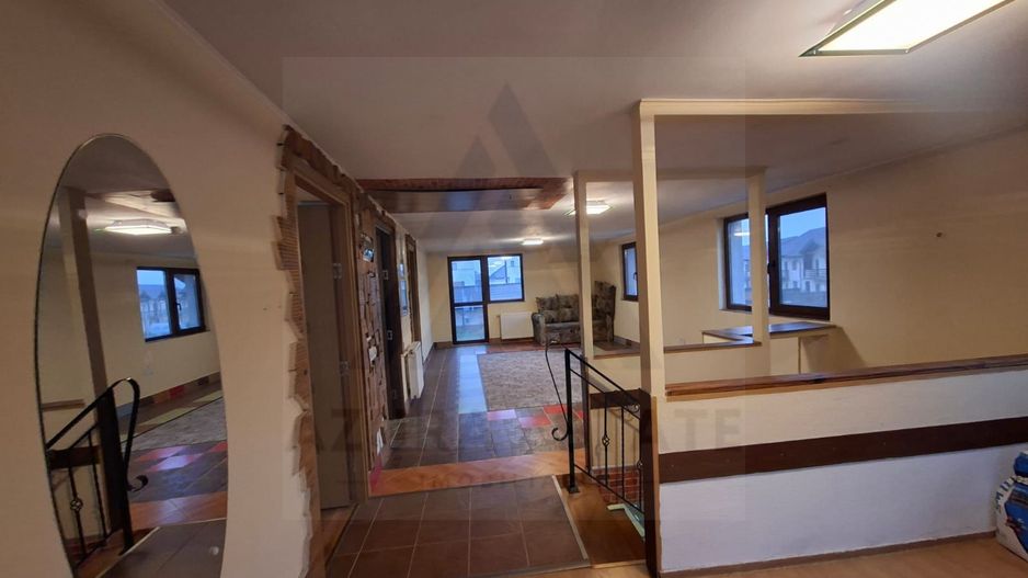 Casa constructie 2016 cu teren 306 mp complet utilata in Selimbar - Poză 11