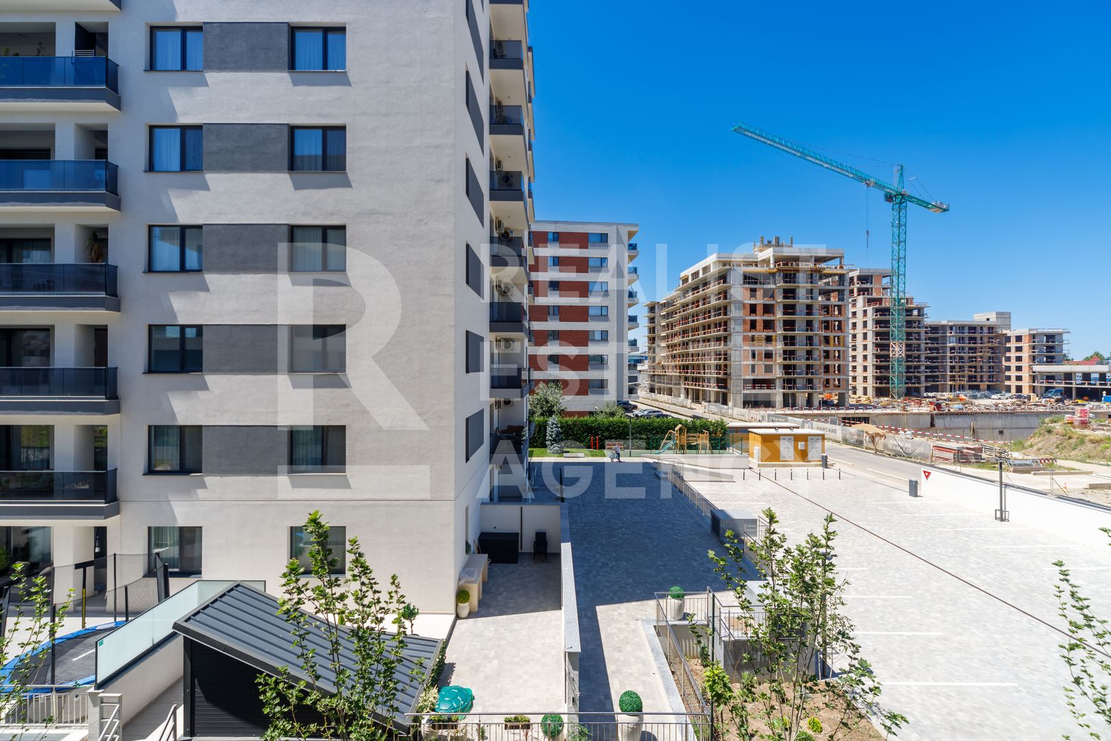 Apartament cu 2 camere, Becali Imobiliare, București, Pipera - Poză 14