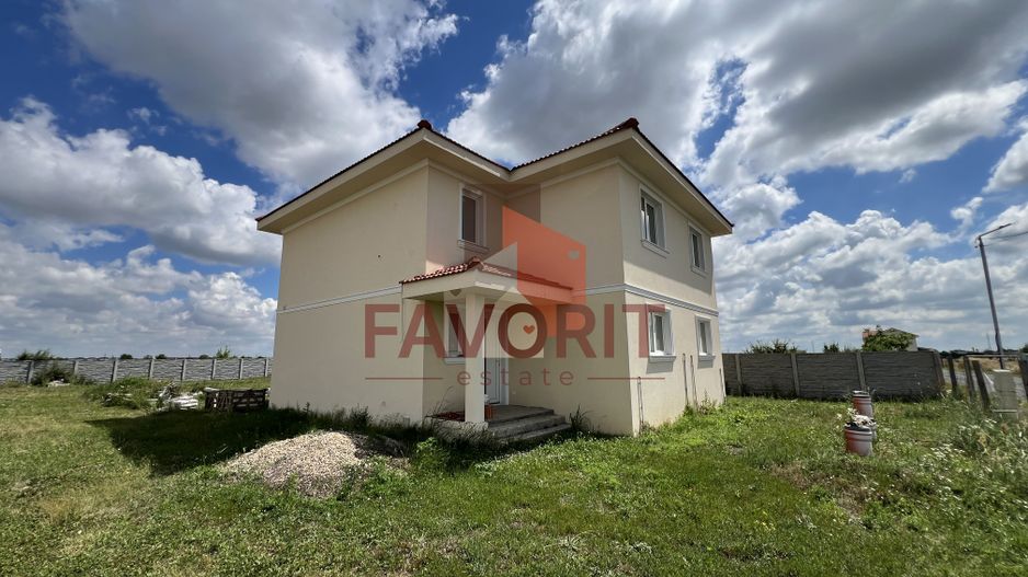 Duplex 4 camere cu etaj | 2 bai | Giroc - Poză 1