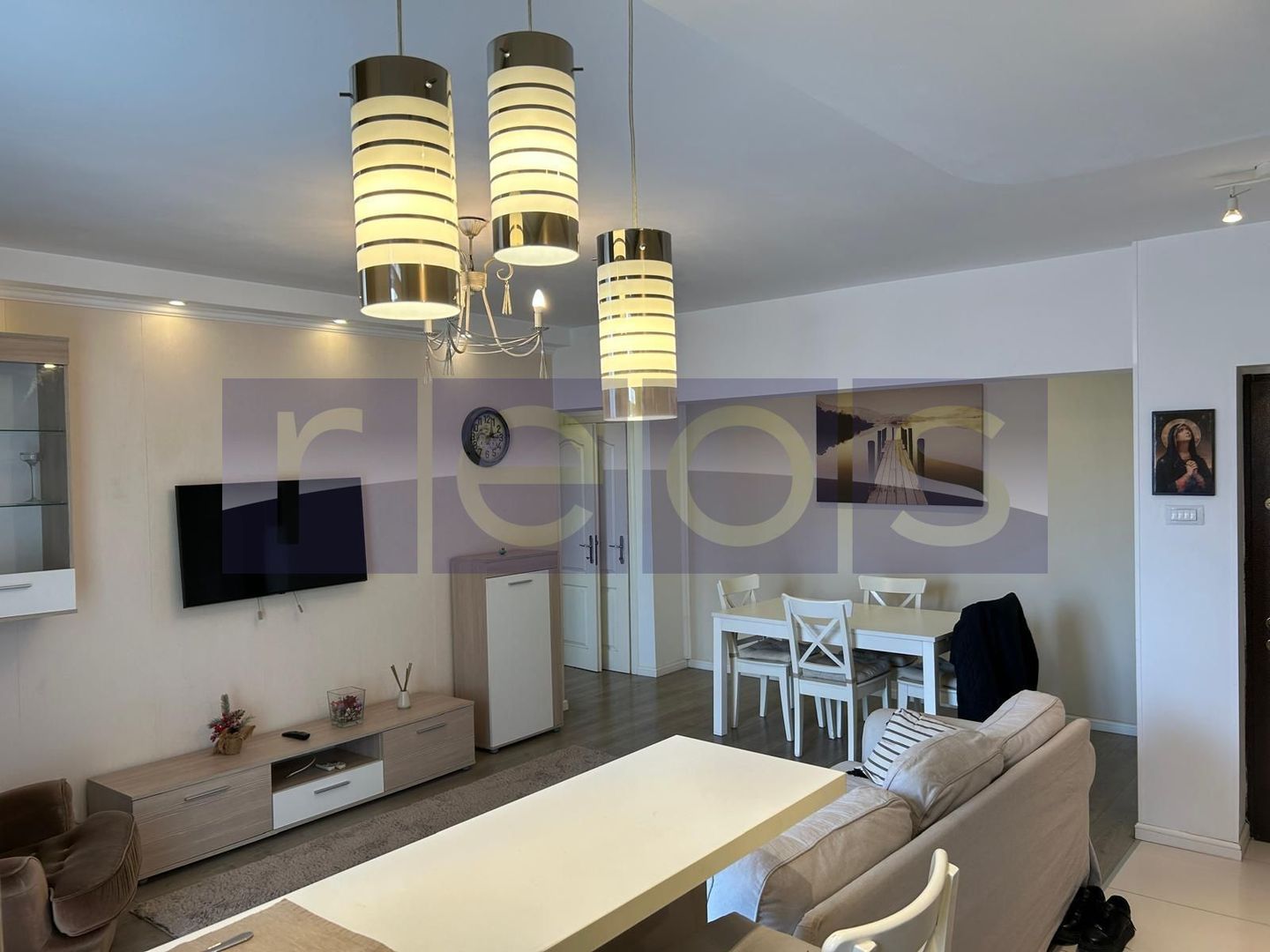 VANZARE APARTAMENT 2CAMERE 45MP | MAGHERU | MOBILAT | CENTRALA PROPRIE - Poză 4