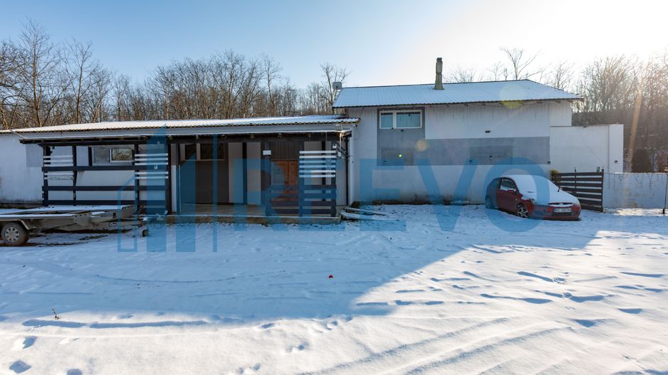 Proprietate cu casa si spatiu comercial+teren 4060 mp Bahna - Poză 5