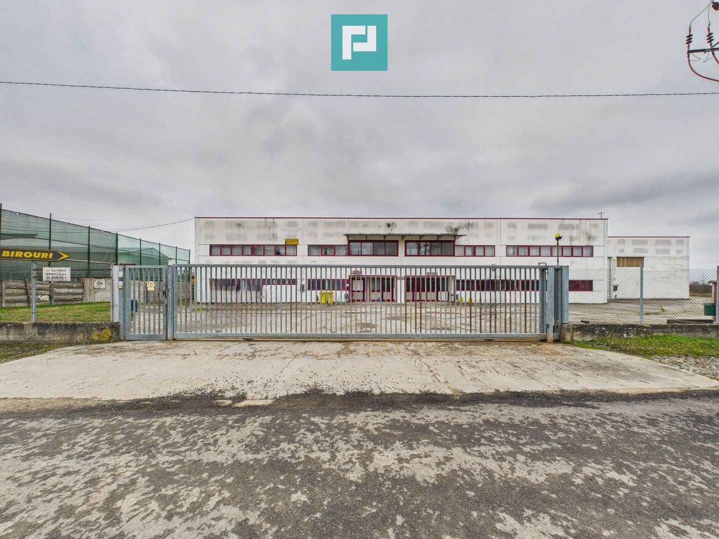 Hală de producție, cu birouri și teren, în Sebiș - Poză 47