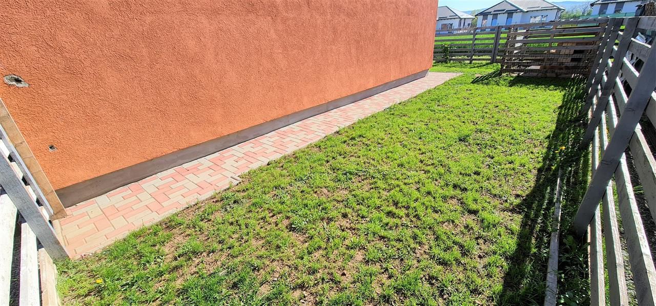 Casa 3 camere complex rezidential intrare Tarlungeni Brasov - Poză 17